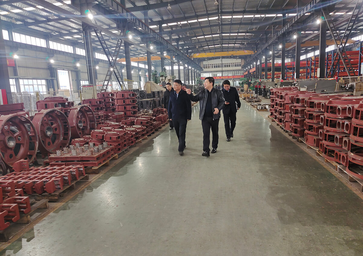 長豐縣縣委常委、雙鳳開發區領導蒞臨我司調研